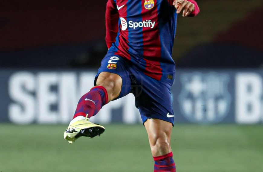 Joao Cancelo Barcelona return 2026 official